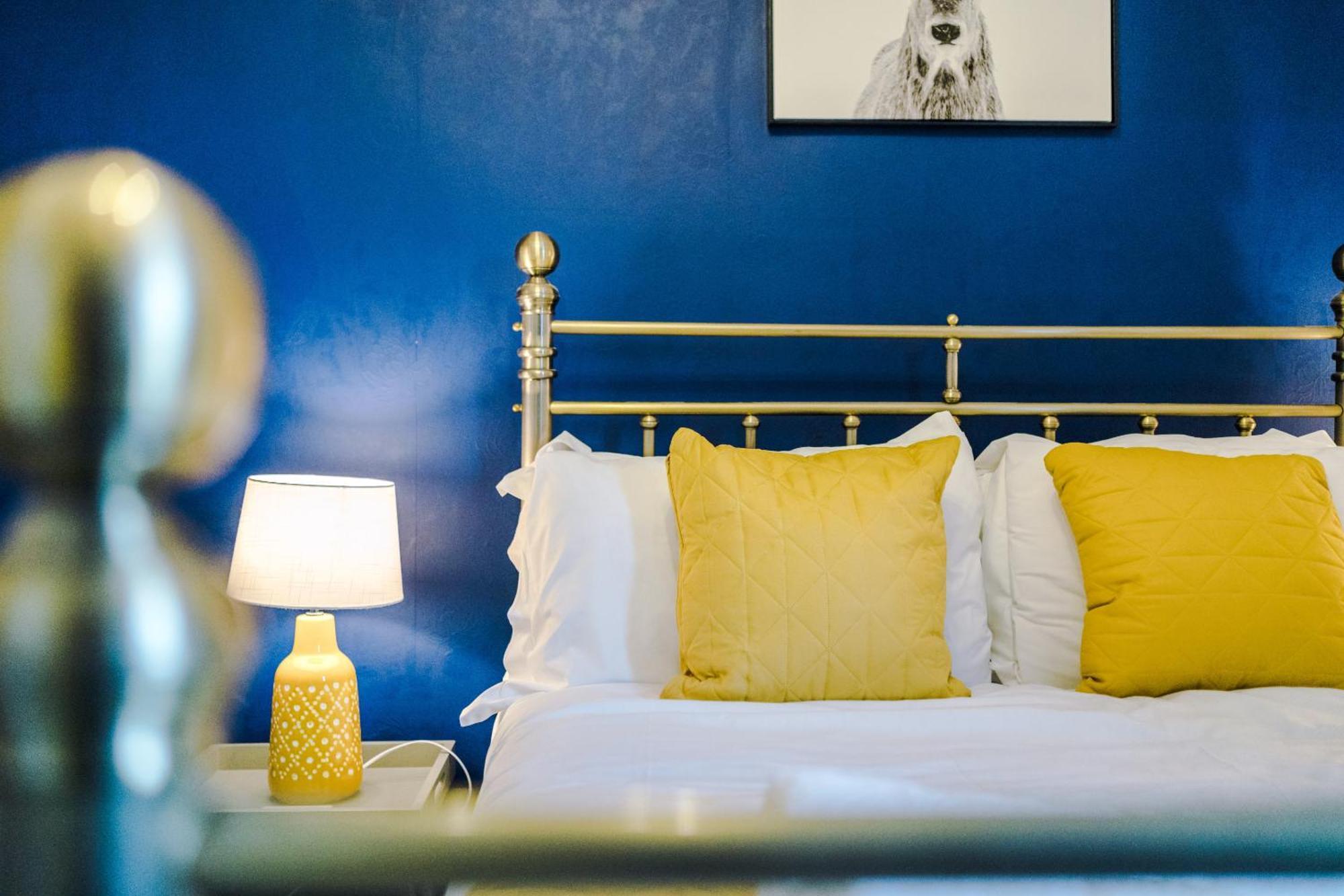 Pebbles Guest House Blackpool Bagian luar foto
